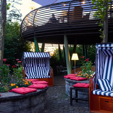 Studios & Spa Suites Rigiblick 4*