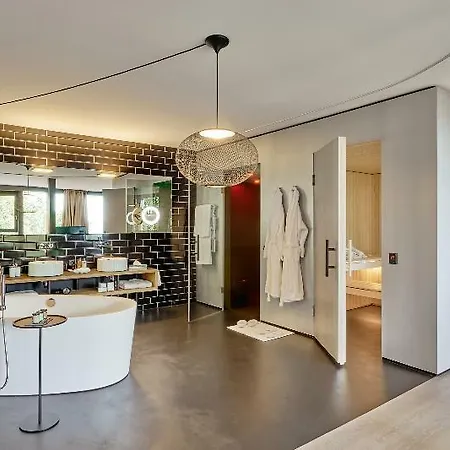 Studios & Spa Suites Rigiblick